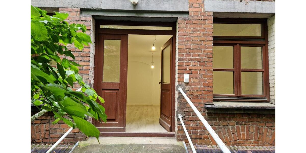 Erdgeschoßwohnung Nürnberg Gibitzenhof - 4 Zimmer, 160 m&sup2;, 1.760&euro; | Angebot:26481345