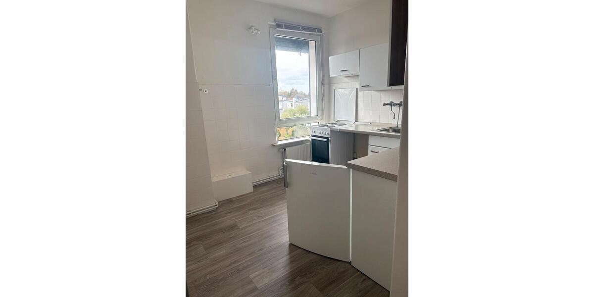 Etagenwohnung Neumünster Böcklersiedlung - 2 Zimmer, 60 m&sup2;, 665&euro; | Angebot:25791693