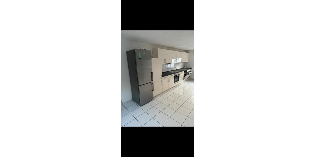 Etagenwohnung Siegen Eiserfeld - 4 Zimmer, 125 m&sup2;, 1.040&euro; | Angebot:26122624