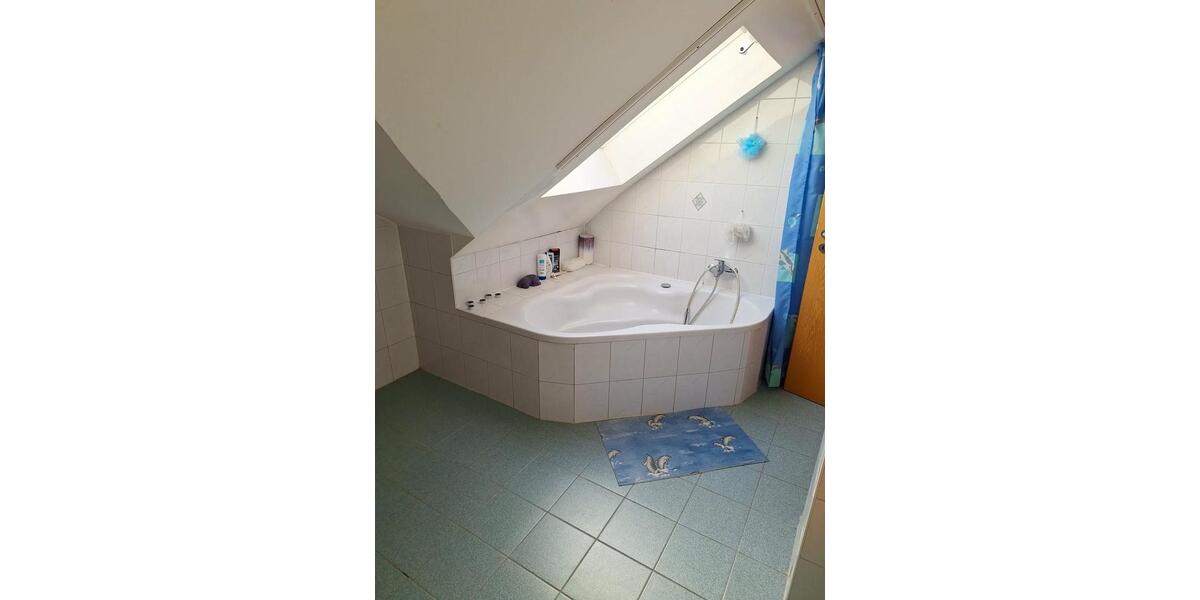 Dachgeschoßwohnung Beckum - 2 Zimmer, 67 m&sup2;, 690&euro; | Angebot:25350848