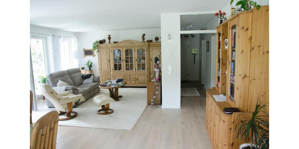 Erdgeschoßwohnung Wiehl - 3.5 Zimmer, 126 m&sup2;, 1.150&euro; | Angebot:24811520