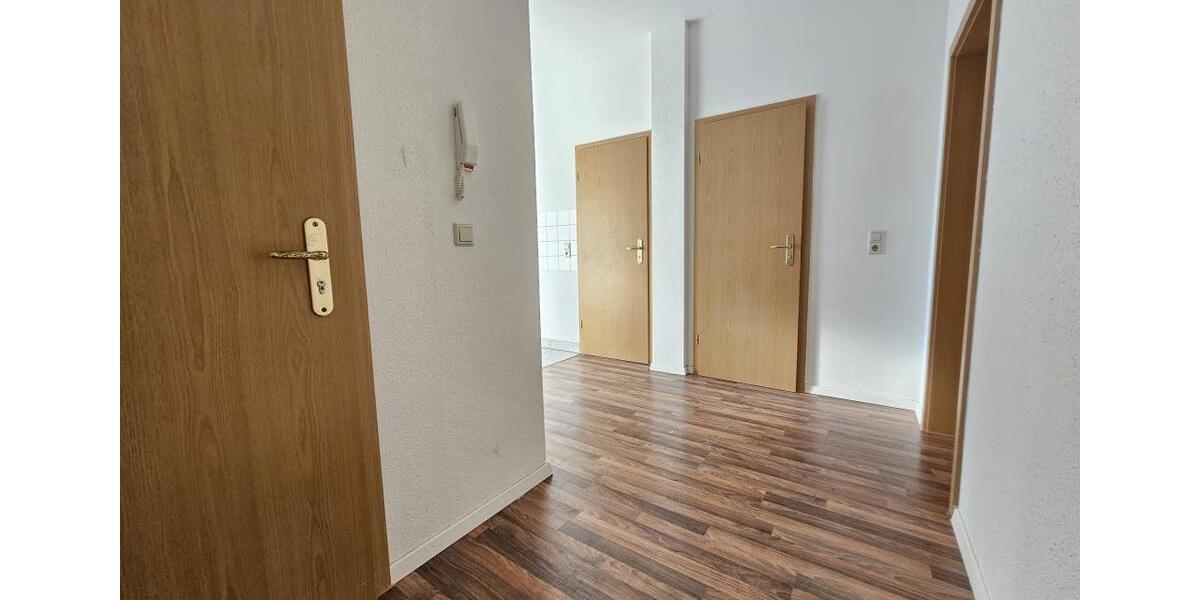Etagenwohnung Hainichen - 2 Zimmer, 50 m&sup2;, 273&euro; | Angebot:25963485