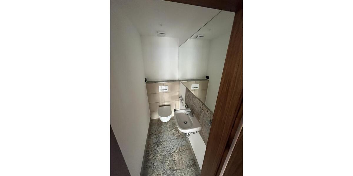 Etagenwohnung Mannheim Sandhofen - 3 Zimmer, 115 m&sup2;, 1.550&euro; | Angebot:25648716