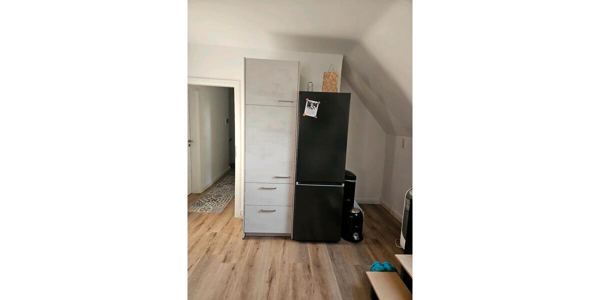Etagenwohnung Langenfeld (Rheinland) - 2 Zimmer, 55 m&sup2;, 860&euro; | Angebot:26005015