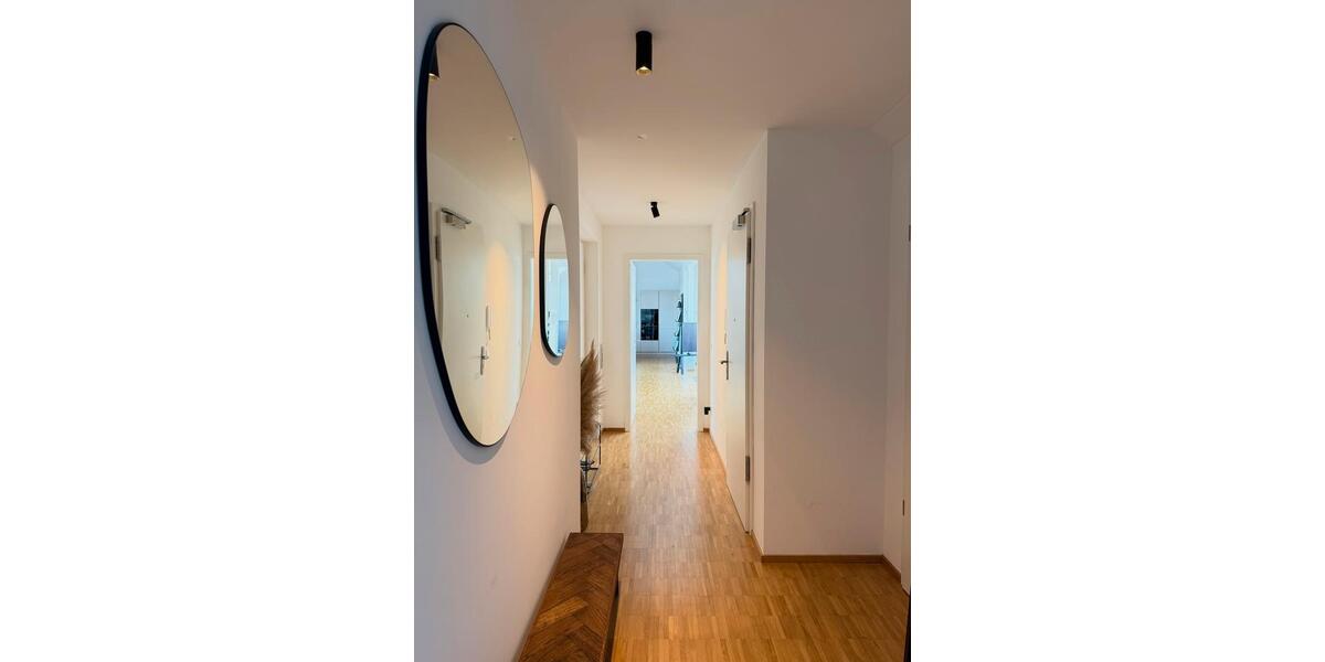 Wohnen auf Zeit Dresden Neustadt - 3.5 Zimmer, 130 m&sup2;, 2.250&euro; | Angebot:26556331