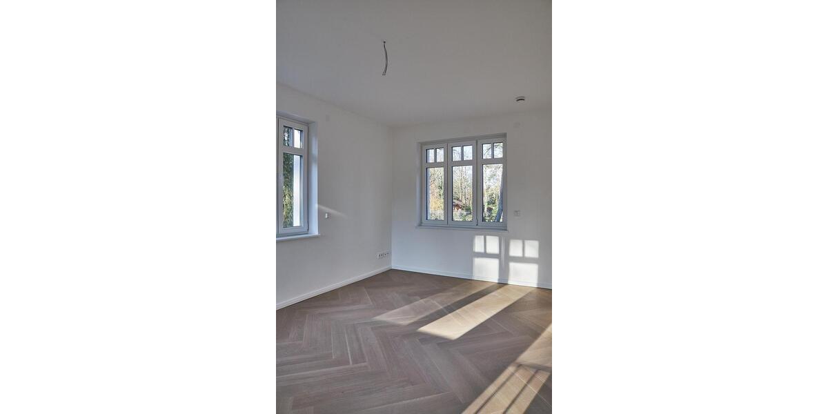 Erdgeschoßwohnung Falkensee - 4 Zimmer, 123 m&sup2;, 2.275&euro; | Angebot:23983167