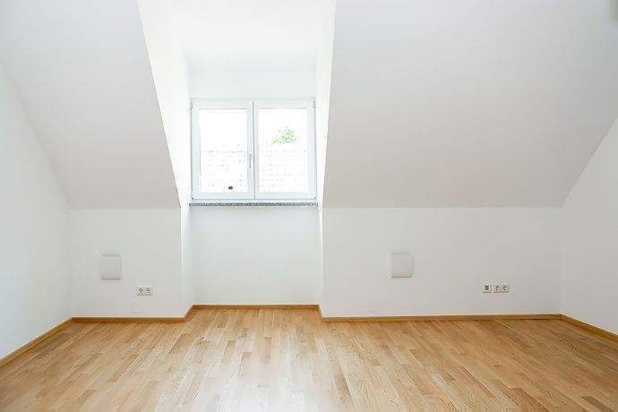 Etagenwohnung Nürnberg Reutles - 2 Zimmer, 63 m&sup2;, 890&euro; | Angebot:26117476