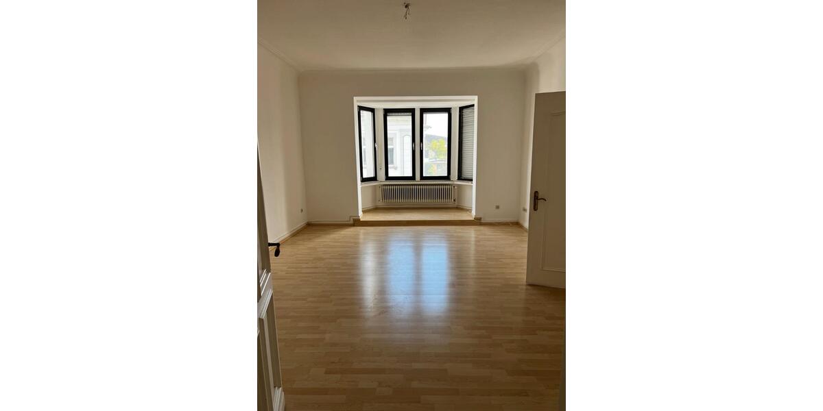 Etagenwohnung Arnsberg Rusch - 4 Zimmer, 150 m&sup2;, 810&euro; | Angebot:26675424