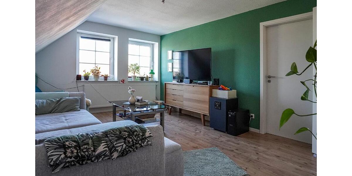 Charmante 3-Zimmer-Dachgeschosswohnung – hell und modern! 3 zimmer