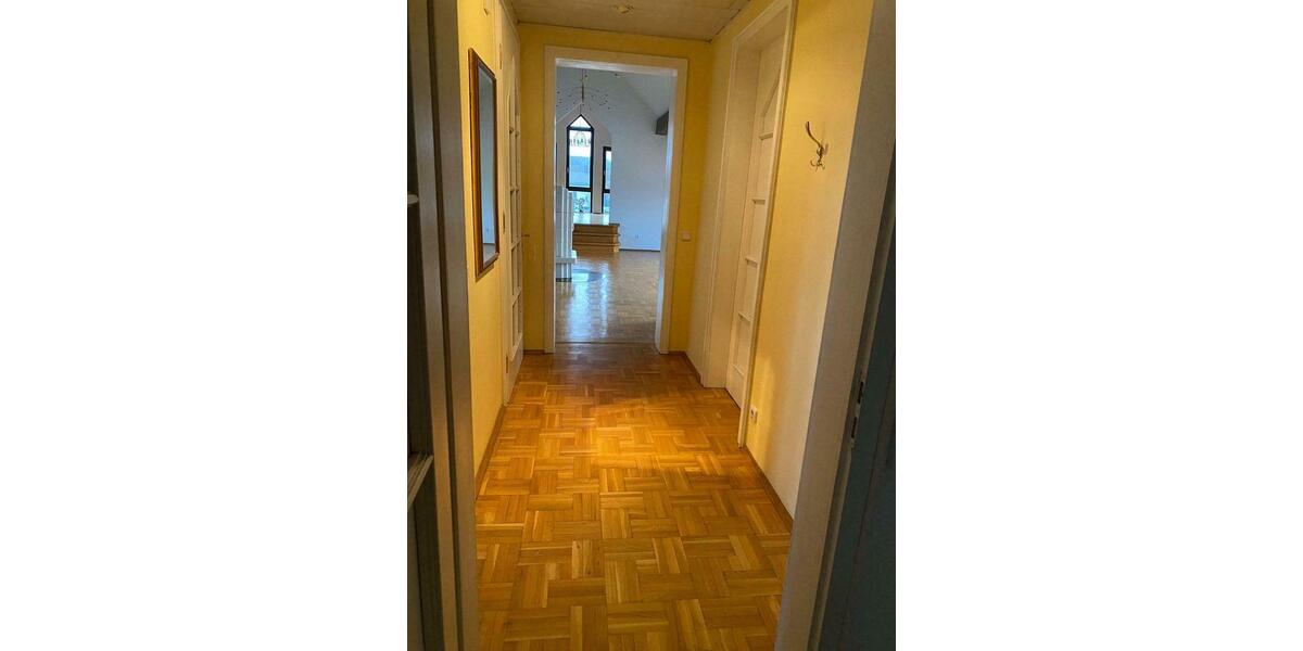 Einfamilienhaus Flieden - 3 Zimmer, 150 m&sup2;, 1.350&euro; | Angebot:23335444