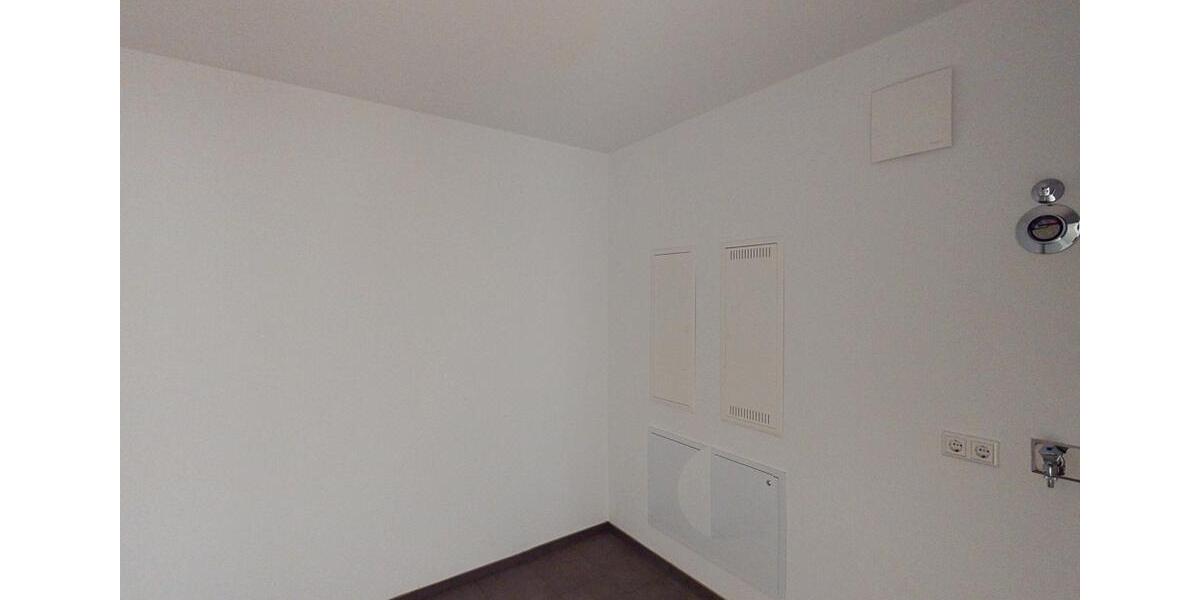 Einfamilienhaus Villingen-Schwenningen Kopsbühl - 2 Zimmer, 79 m&sup2;, 920&euro; | Angebot:24812315