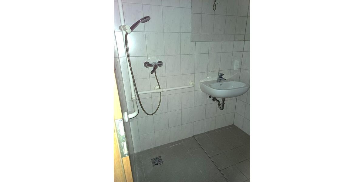 Etagenwohnung Bad Lobenstein - 2 Zimmer, 39 m&sup2;, 329&euro; | Angebot:24817788