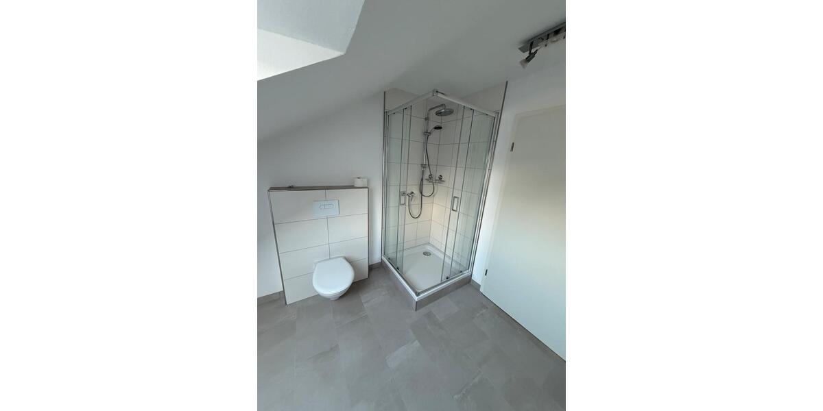 Dachgeschoßwohnung Barßel - 3 Zimmer, 90 m&sup2;, 600&euro; | Angebot:24337759