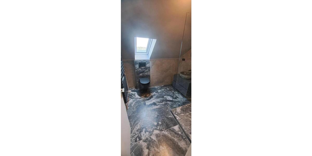 Dachgeschoßwohnung Bedburg - 2 Zimmer, 45 m&sup2;, 600&euro; | Angebot:26675474