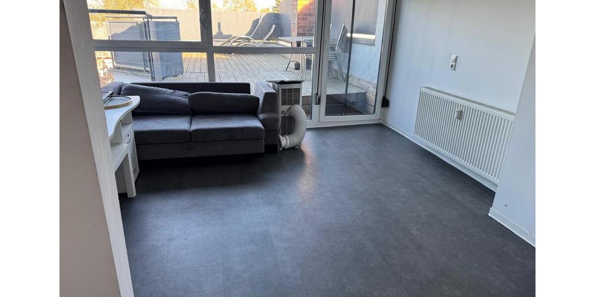 Dachgeschoßwohnung Germersheim - 1 Zimmer, 45 m&sup2;, 600&euro; | Angebot:26163145