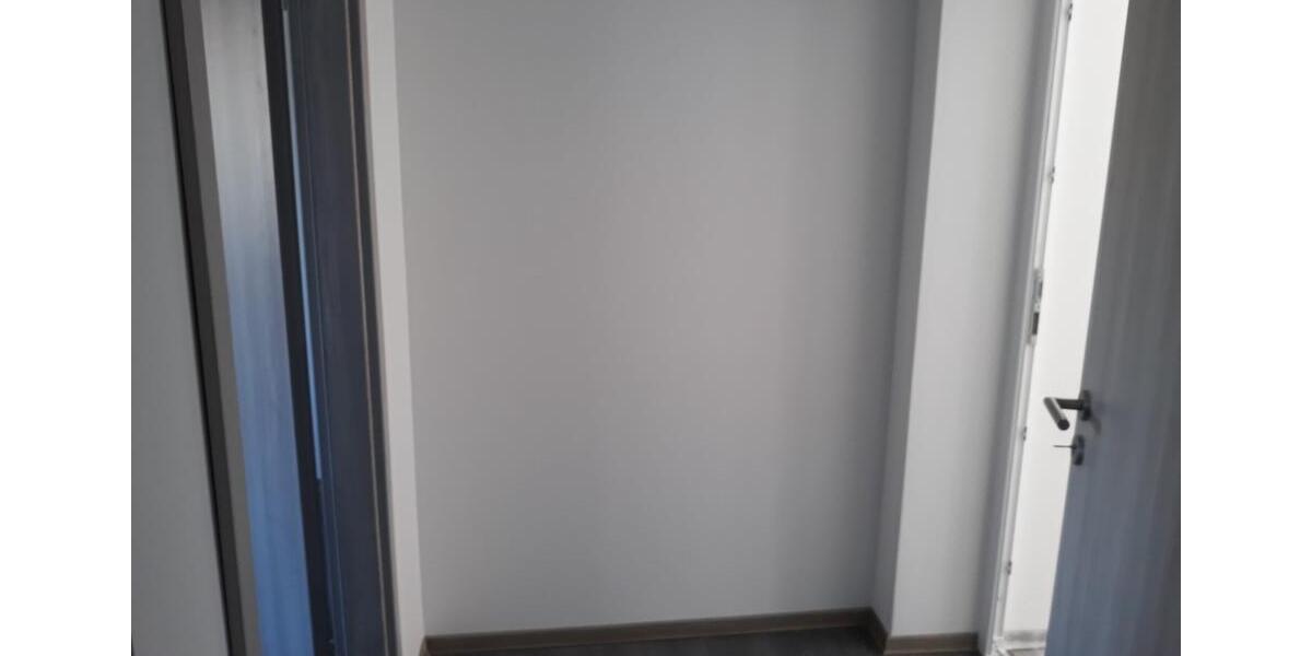 Etagenwohnung Neunkirchen - 4 Zimmer, 105 m&sup2;, 830&euro; | Angebot:24432357