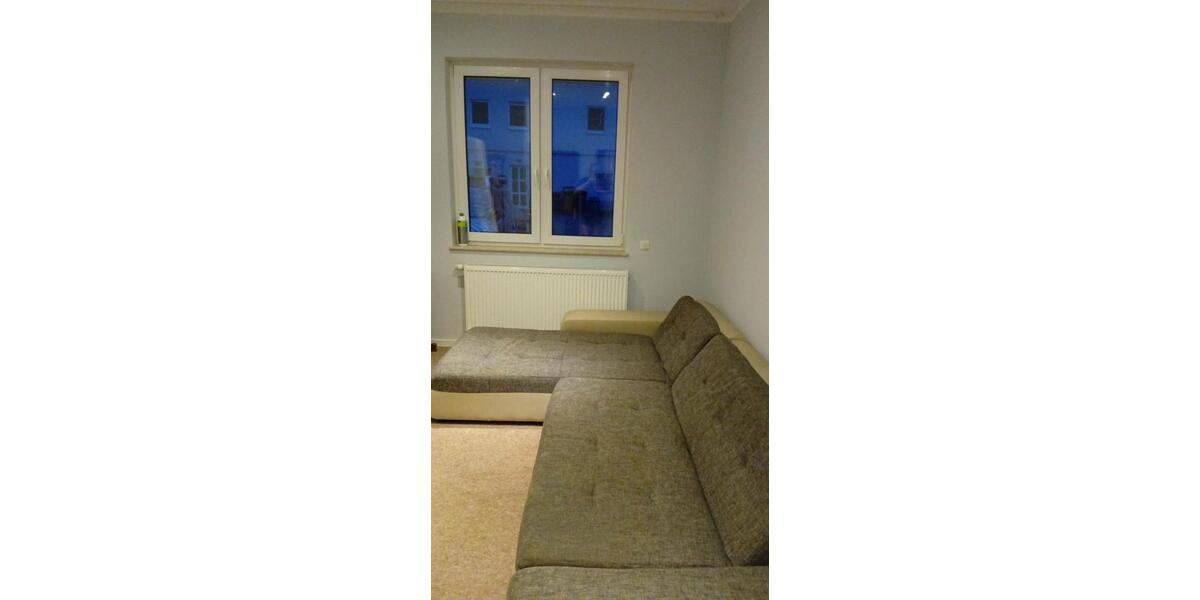 Wohnen auf Zeit Nidderau - 3 Zimmer, 90 m&sup2;, 150&euro; | Angebot:25649910