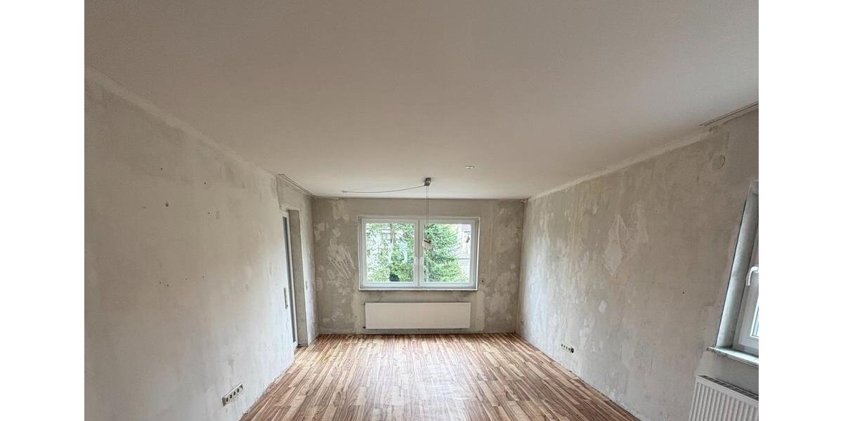 Erdgeschoßwohnung Sulzbach (Saar) - 2 Zimmer, 77 m&sup2;, 600&euro; | Angebot:26213133