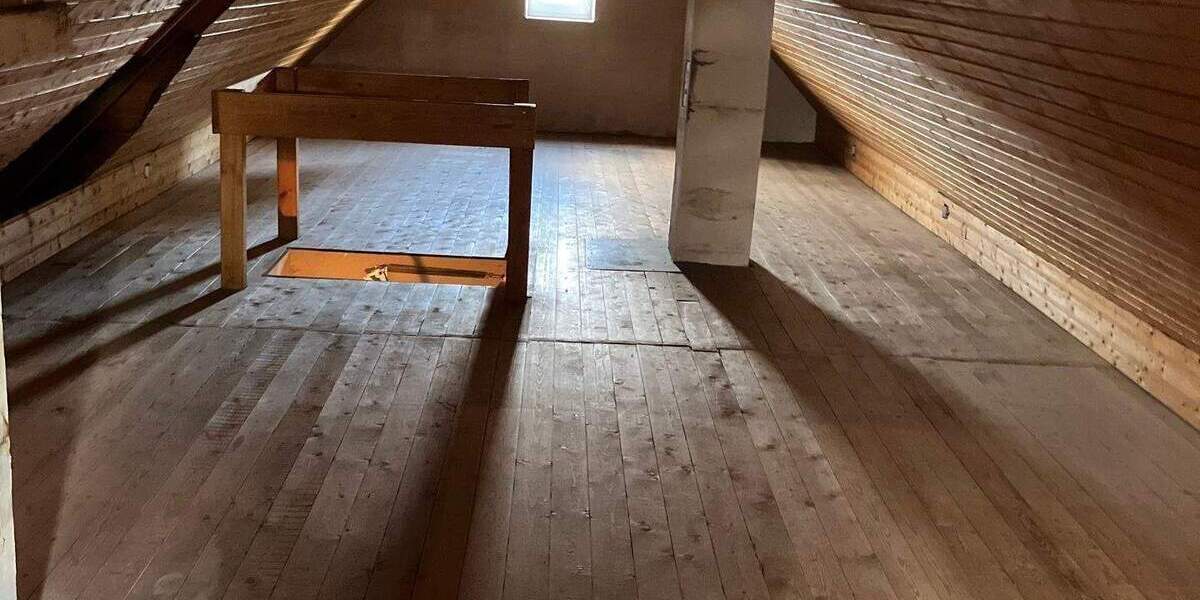 Etagenwohnung Erlangen Hüttendorf - 3 Zimmer, 85 m&sup2;, 850&euro; | Angebot:24632664
