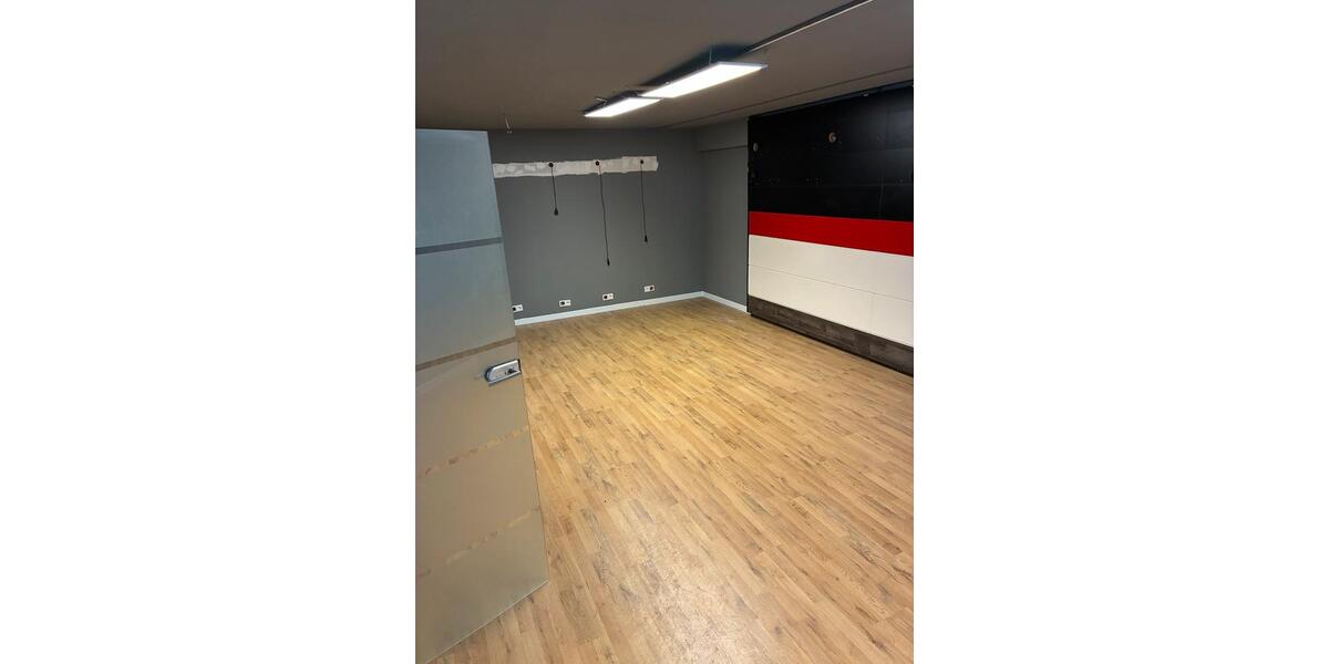 Gewerbeobjekt Ipsheim - 1.200&euro; | Angebot:24739480