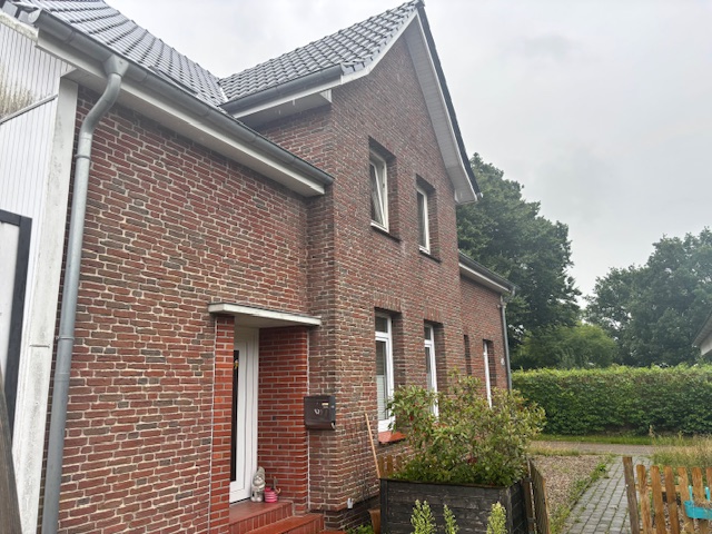 Schöne 3 Zimmerwohnung mit Garten 3 zimmer