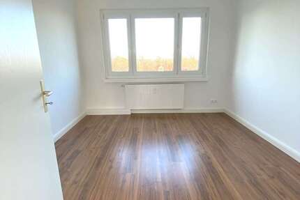 Wohnung Magdeburg Brückfeld - 3 Zimmer, 61 m&sup2;, 450&euro; | Angebot:26756854