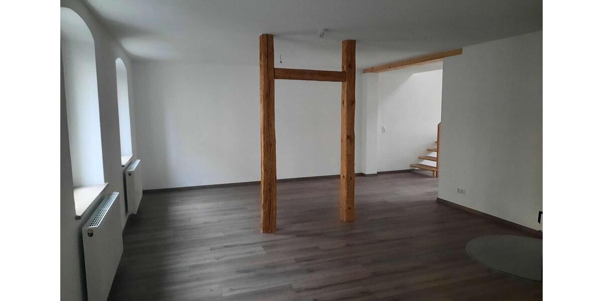 Etagenwohnung Rehau - 2 Zimmer, 89 m&sup2;, 650&euro; | Angebot:26231208