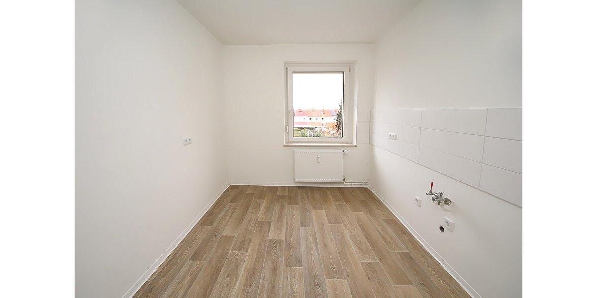 Erdgeschoßwohnung Eisleben (Lutherstadt) - 4 Zimmer, 82 m&sup2;, 543&euro; | Angebot:25976475
