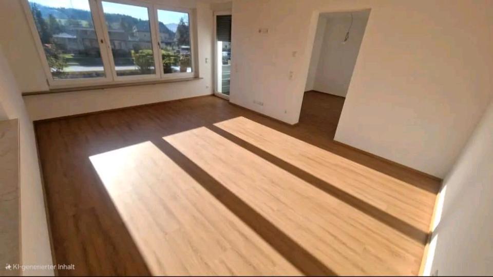 Etagenwohnung Illingen - 4 Zimmer, 85 m&sup2;, 1.500&euro; | Angebot:26550342