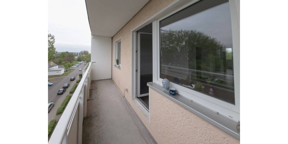 Etagenwohnung Magdeburg Neu Olvenstedt - 2 Zimmer, 55 m&sup2;, 369&euro; | Angebot:26817033