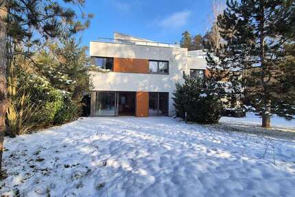 Haus Erlangen Buckenhofer Siedlung - 5 Zimmer, 230 m&sup2;, 4.305&euro; | Angebot:21614172