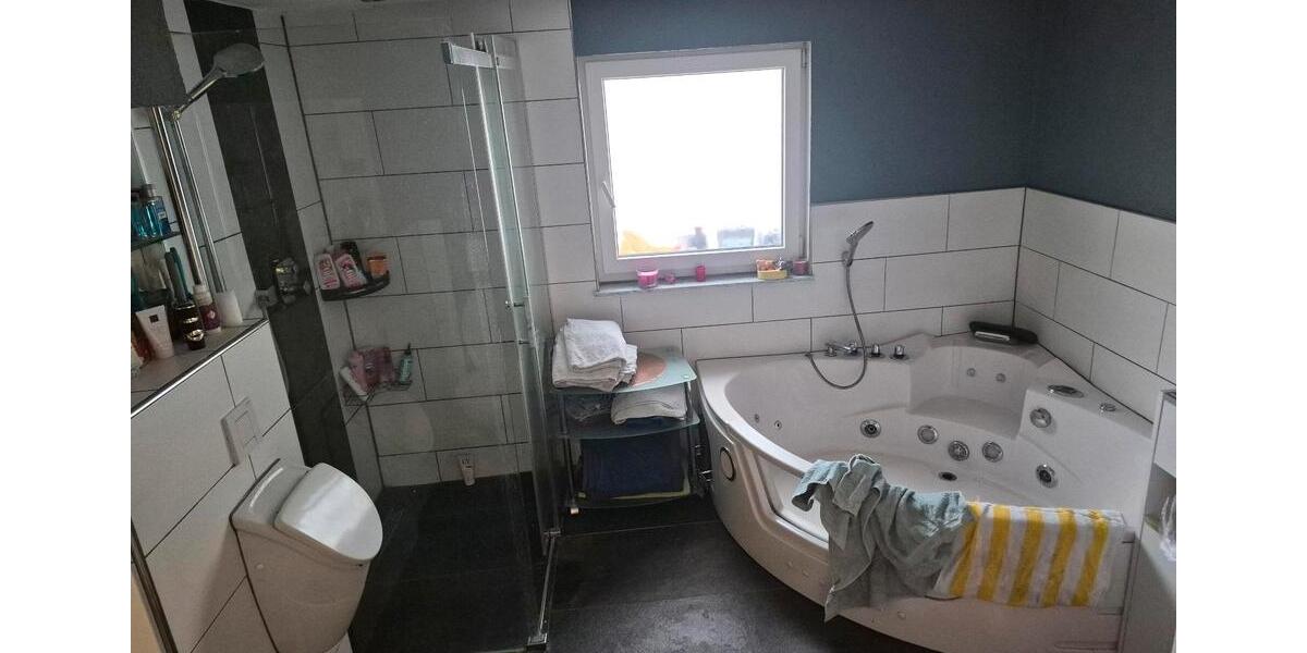 Erdgeschoßwohnung Kehl - 4 Zimmer, 115 m&sup2;, 1.500&euro; | Angebot:25887914