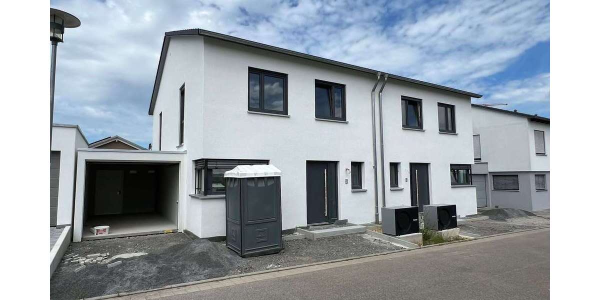 Einfamilienhaus Lauffen - 5.5 Zimmer, 165 m&sup2;, 1.950&euro; | Angebot:27095240