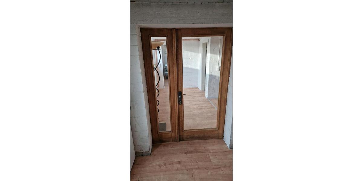 Helle, möblierte 2-Zimmer-Wohnung mit Garten & Parkplatz (65 m²) 2 zimmer