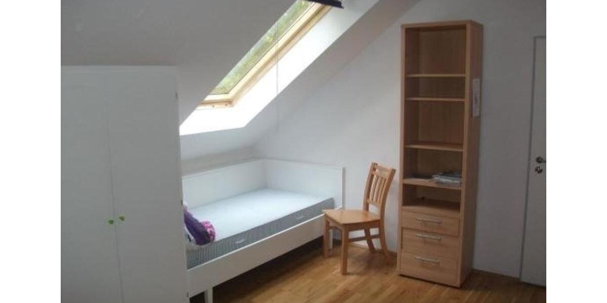 Wohnen auf Zeit Aachen Aachen-Mitte - 10 Zimmer, 20 m&sup2;, 250&euro; | Angebot:26672901
