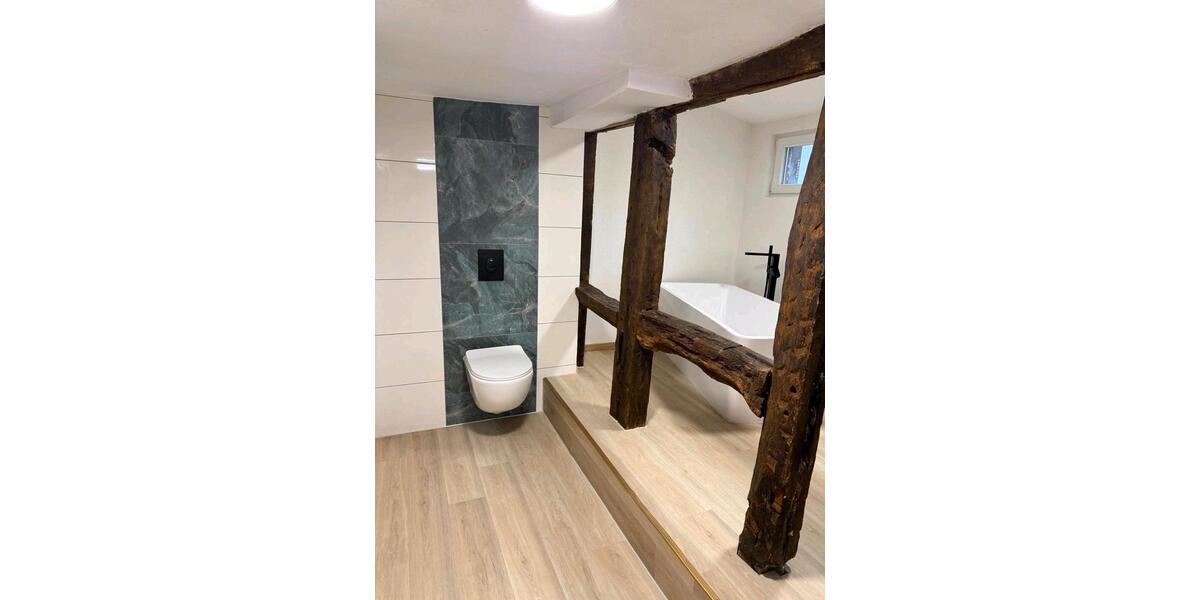 Etagenwohnung Homberg (Ohm) - 4 Zimmer, 105 m&sup2;, 1.000&euro; | Angebot:24853712