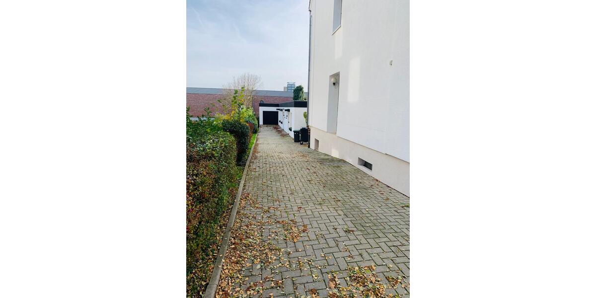 Erdgeschoßwohnung Bielefeld - 3 Zimmer, 110 m&sup2;, 1.430&euro; | Angebot:25886612