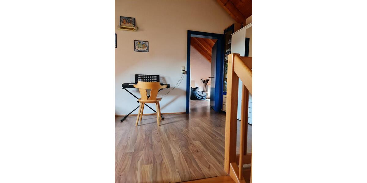 Etagenwohnung Zachenberg - 4 Zimmer, 118 m&sup2;, 545&euro; | Angebot:25324144