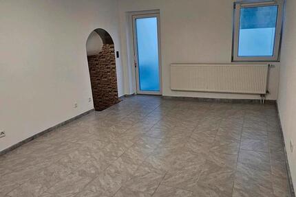 Wohnung Anröchte - 1 Zimmer, 60 m&sup2;, 600&euro; | Angebot:26223521