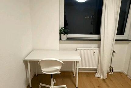 Wohnen auf Zeit Kaiserslautern Engelshof - 1 Zimmer, 11 m&sup2;, 500&euro; | Angebot:26695909
