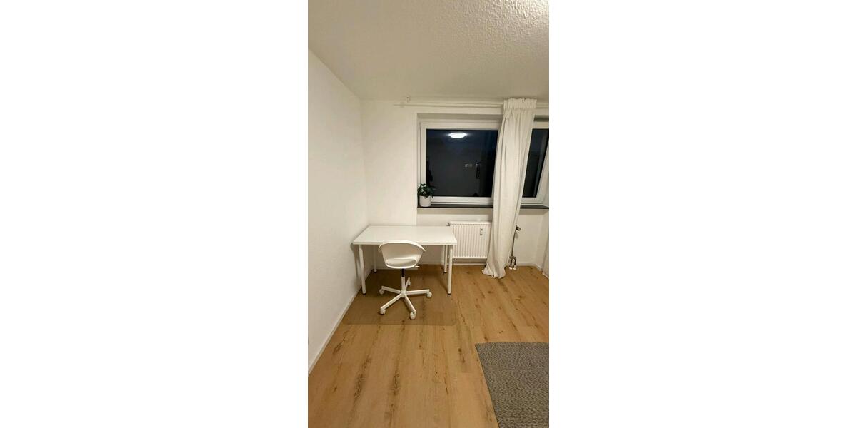 Wohnen auf Zeit Kaiserslautern Engelshof - 1 Zimmer, 11 m&sup2;, 500&euro; | Angebot:26695909