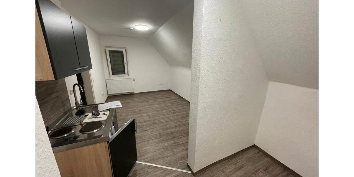 Dachgeschoßwohnung Langgöns - 2 Zimmer, 40 m&sup2;, 800&euro; | Angebot:26244776