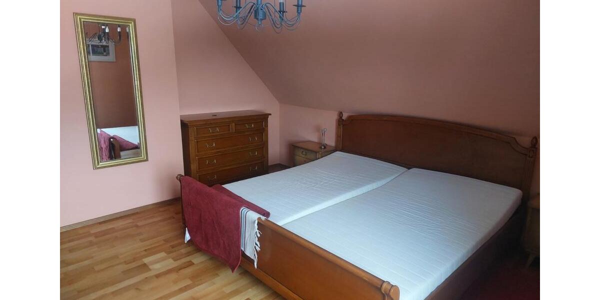 Etagenwohnung Wilhelmsthal - 2 Zimmer, 91 m&sup2;, 640&euro; | Angebot:26048603