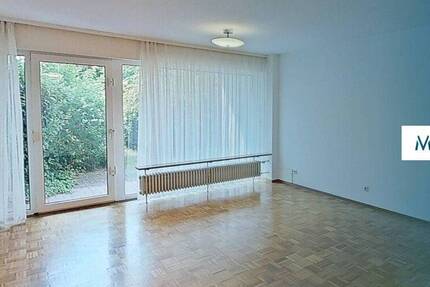 Geschmackvoll gestaltete 2-Zimmer-Wohnung mit sonniger Terrasse, EBK und Badewanne