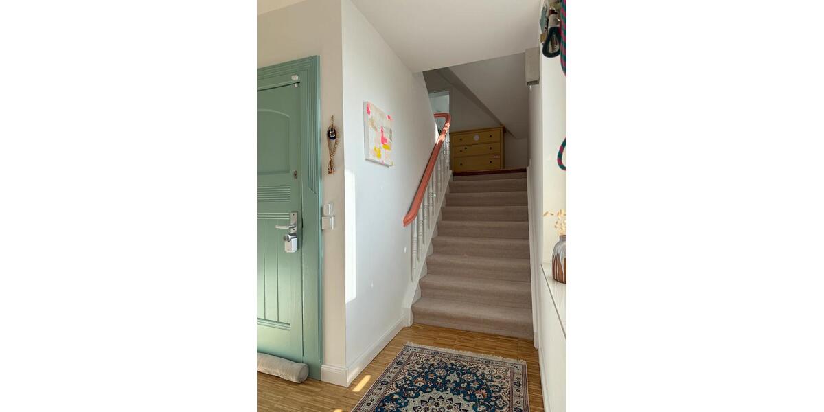 Maisonettenwohnung Kiel Wik - 5 Zimmer, 152 m&sup2;, 1.800&euro; | Angebot:26049707