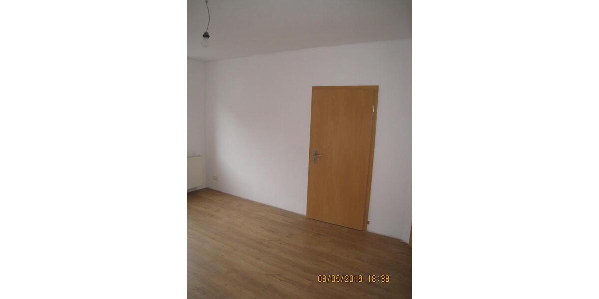 Etagenwohnung Ohrdruf - 2 Zimmer, 55 m&sup2;, 450&euro; | Angebot:25972176