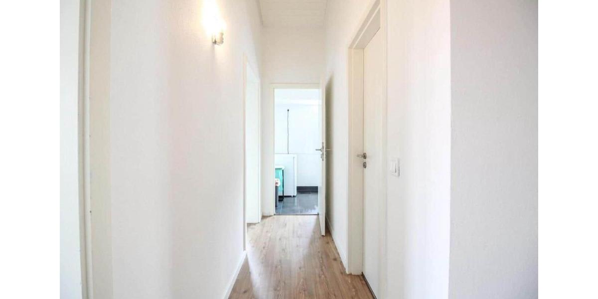 Wohnen auf Zeit Göppingen Bruckwasen - 3 Zimmer, 78 m&sup2;, 2.650&euro; | Angebot:26216198