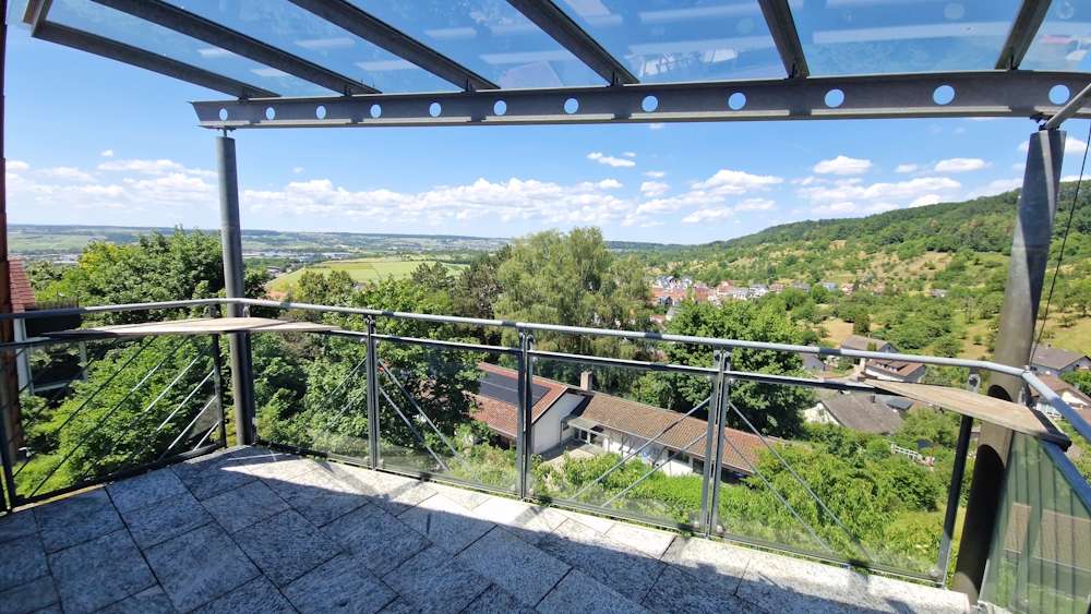 Etagenwohnung Herrenberg - 5 Zimmer, 130 m&sup2;, 1.300&euro; | Angebot:26955374