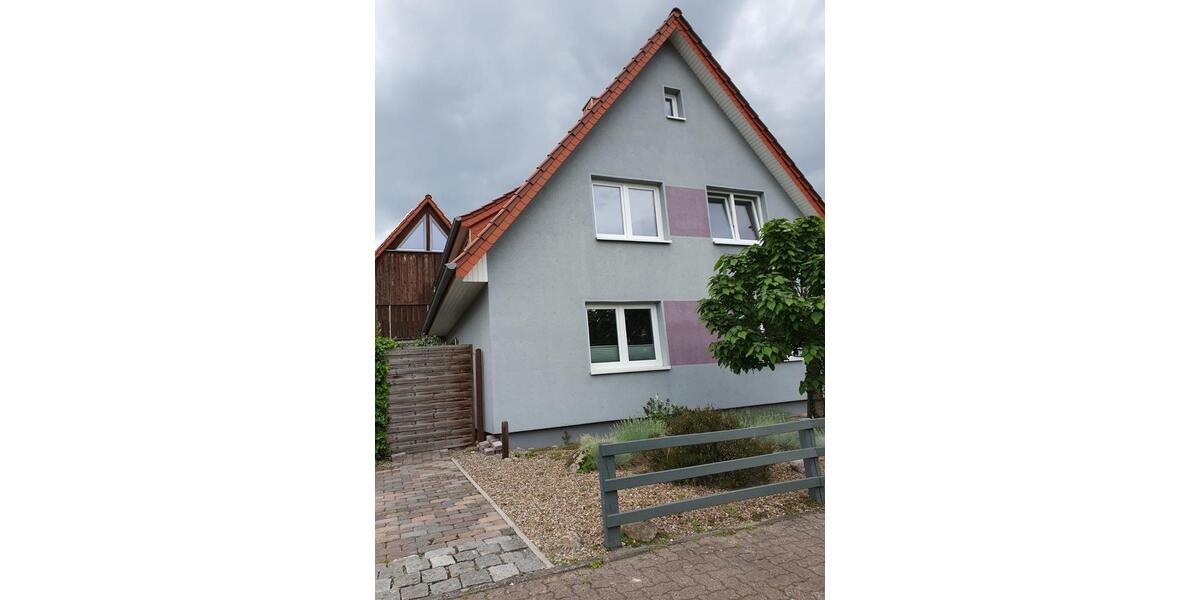 Dachgeschosswohnung 3 Zimmer 3 zimmer