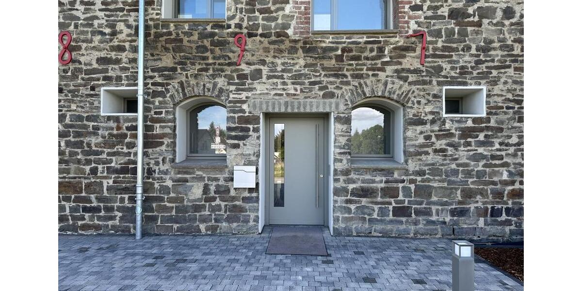 Einfamilienhaus Lohmar - 2 Zimmer, 107 m&sup2;, 1.477&euro; | Angebot:24586941